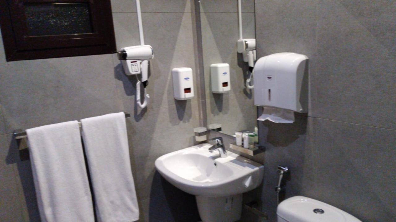 Rihanna Hotel Apartment Kuwait City Eksteriør bilde