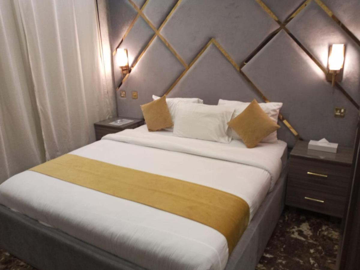 Rihanna Hotel Apartment Kuwait City Eksteriør bilde